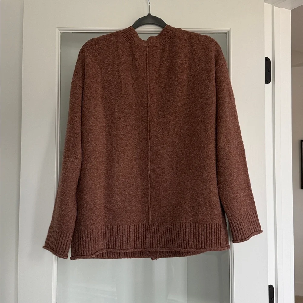 Lucky Brand Cardigan - Picture 2 of 3